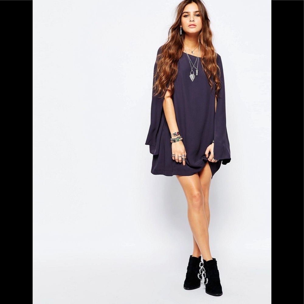 NWT FREE PEOPLE Some Like It Hot Cape Dress with Split Sleeves in Mineral S - Picture 2 of 13